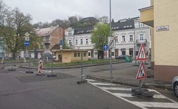 FOTO: Srdce Trenčína sa mení, Námestie sv. Anny prechádza premenou