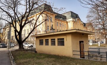 FOTO: Srdce Trenčína sa mení, Námestie sv. Anny prechádza premenou