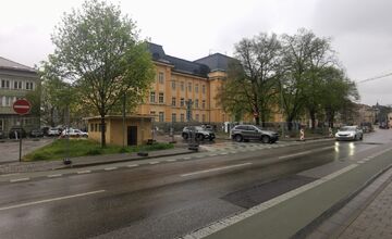 FOTO: Srdce Trenčína sa mení, Námestie sv. Anny prechádza premenou