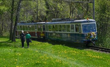 FOTO: Veľkonočnú električku sprevádzalo takmer tisíc cestujúcich