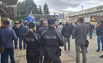 FOTO: Protesty v Trenčianskom kraji