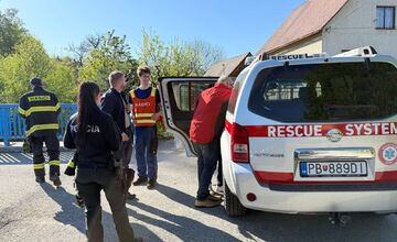 FOTO: Nezvestnú seniorku našli, je v poriadku