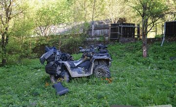 FOTO: V Ilavskom okrese, v obci Červený Kameň sa stala smrteľná dopravne nehoda 