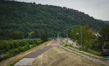 FOTO: Hornonitrianska cyklomagistrála sa predlžuje, nový úsek spojí Partizánske s Chalmovou