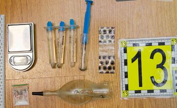 FOTO: Kriminálna polícia zastavila drogový biznis v Dubnici nad Váhom