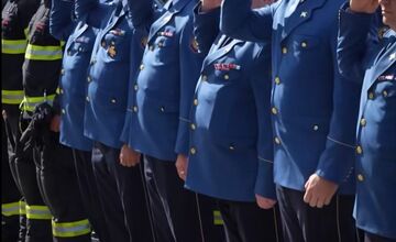 FOTO: Zosnulých hasičov si po roku od tragédie pripomenuli vystavením tabule v Novom Meste nad Váhom 