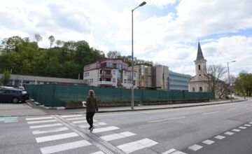 FOTO: V Trenčíne budú počas víkendu prebiehať opravy, môžu nastať dopravné obmedzenia 