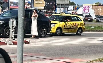 FOTO: Kolízia v blízkosti Kauflandu v Prievidzi: Obmedzenie v smere do centra