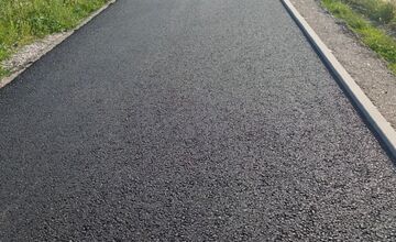 FOTO: Nová cyklotrasa vedúca z Trenčína do Dubnice nad Váhom, vyvoláva mnoho otáznikov 