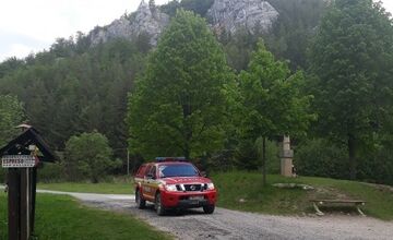 FOTO: Zvýšené riziko požiarov v Trenčianskom kraji sa skončilo. Hasiči ukončili preventívne kontroly