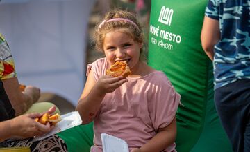 FOTO: Spomienky na prázdniny ožijú: Marhuľová párty plná hudby a hier v Novom Meste nad Váhom