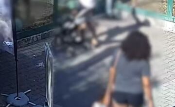 FOTO: Návštevníci v zoologickej záhrade v Bojniciach opäť arogantne odignorovali prísny zákaz kŕmenia zvierat 