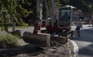 FOTO: V Trenčianskych Tepliciach presúvajú autobusovú stanicu 