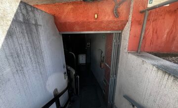 FOTO: Sládkovičova ulica v Trenčíne dostane nové verejné WC, počas prác budú k dispozícii toalety na Farskej