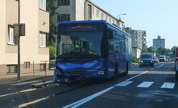 FOTO: V Dubnici nad váhom sa stala nehoda 