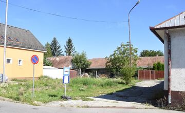 FOTO: V Záblatí začína výstavba parčíka, pribudne aj moderná autobusová zastávka