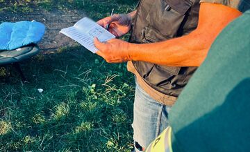 FOTO: Akcia „Háčik“! Polícia dohliadala na rybárov pri Bánovciach nad Bebravou, odhalila tri priestupky