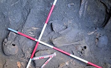 FOTO: Šokujúci archeologický objav na Trenčianskom hrade, pri výkopoch našli ľudské pozostatky z doby železnej