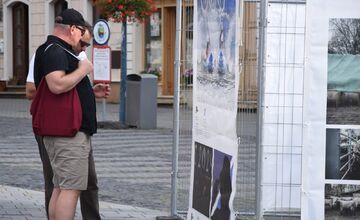 FOTO: Trenčín odhalil výstavu fotiek Slovak Press Photo 2024