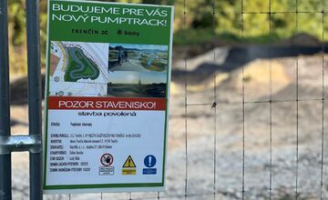 FOTO: Zlatovce v Trenčíne získajú modernú dráhu pre cyklistov a deti, mesto stavia pumptrack