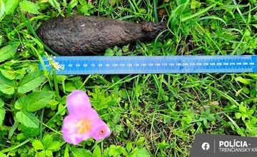 FOTO: V lesoch pri Melčiciach-Lieskovom našli hubári počas hubačky delostrelecký granát