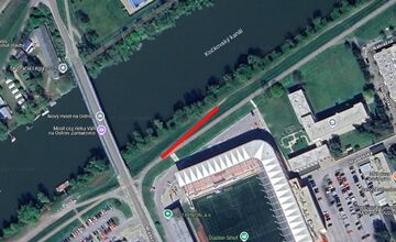 FOTO: Hrádza od Riviéry po Ostrov sa mení, mesto pripravuje nový povrch