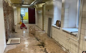 FOTO: Neurologická ambulancia v Trenčíne prechádza rekonštrukciou: pacientov presunuli do dočasných priestorov