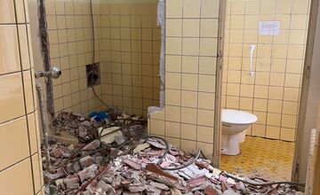 FOTO: Neurologická ambulancia v Trenčíne prechádza rekonštrukciou: pacientov presunuli do dočasných priestorov