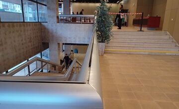 FOTO: ODU v Trenčíne čaká po rokoch čistenie exteriéru 