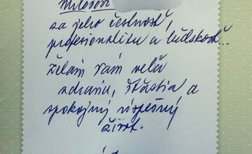 FOTO: Ďakovný list pre policajta Miloša z Trnavy, ktorý dôchodkyni naašiel peňaženku