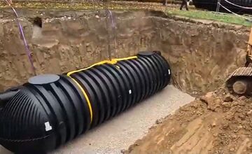 FOTO: V Dubnici budú zachytávať dažďovu vodu do obrovských nádrží pod zemou 