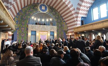 FOTO: Synagóga v Trenčíne je opäť vysvätená 