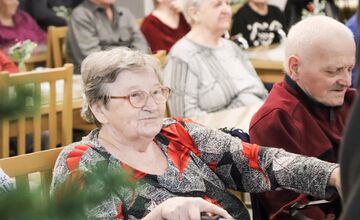 FOTO: V seniorom zariadení Dubina v Dubnici nad Váhom prišli koncertovať väzni 