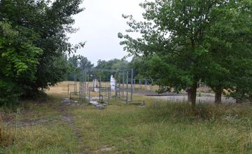 FOTO: Územie v mestskej časti Orechové, kde vznikne nový park