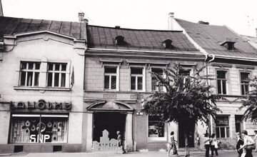 FOTO: Kto dovolil zbúrať historický objekt v srdci Trenčína?