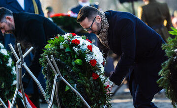 FOTO: Slovensko si pripomína okrúhle výročie leteckej tragédie