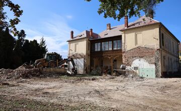 FOTO: V obci úspešne dokončili modernú materskú škôlku