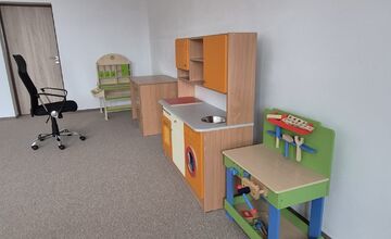 FOTO: V obci úspešne dokončili modernú materskú škôlku