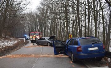 FOTO: Vodič pod vplyvom drog spôsobil na Myjave vážnu nehodu
