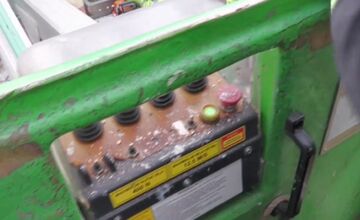 FOTO: V Prievidzi začali riešiť problém s invazívnou rastlinou 