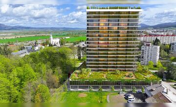 FOTO: Dubničania a mesto sú proti realizácií výškovej budovy v blízkosti kaštieľa 