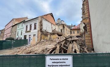 FOTO: Zbúraný dom v Trenčíne