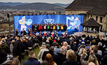 FOTO: Trenčín ako Európske hlavné mesto kultúry 2026 prilákal tisícky hostí