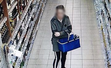 FOTO: Žena mala kradnúť v siedmich mestách a obciach hornej Nitry