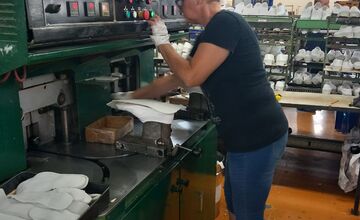 FOTO: Ďalšia významná firma v Trenčianskom kraji krachuje