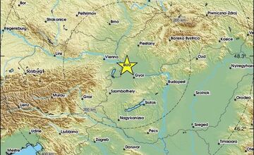 FOTO: Po zemetrasení v Šamoríne cítili dotrasy aj obyvatelia Trenčína a Prievidze