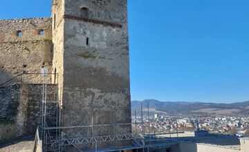 FOTO: Začala sa rekonštrukcia Hodinovej veže na Trenčianskom hrade 
