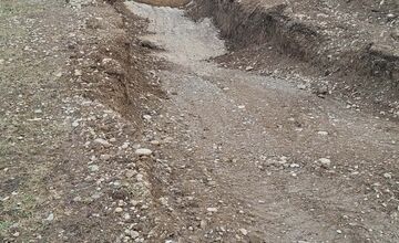 FOTO: V rekreačnej oblasti Zelená voda prebieha razia enviropolície 