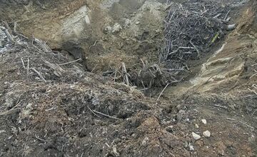 FOTO: V rekreačnej oblasti Zelená voda prebieha razia enviropolície 