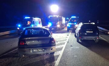 FOTO: Nehoda pri Beckove vyzerala naozaj hrozilo 